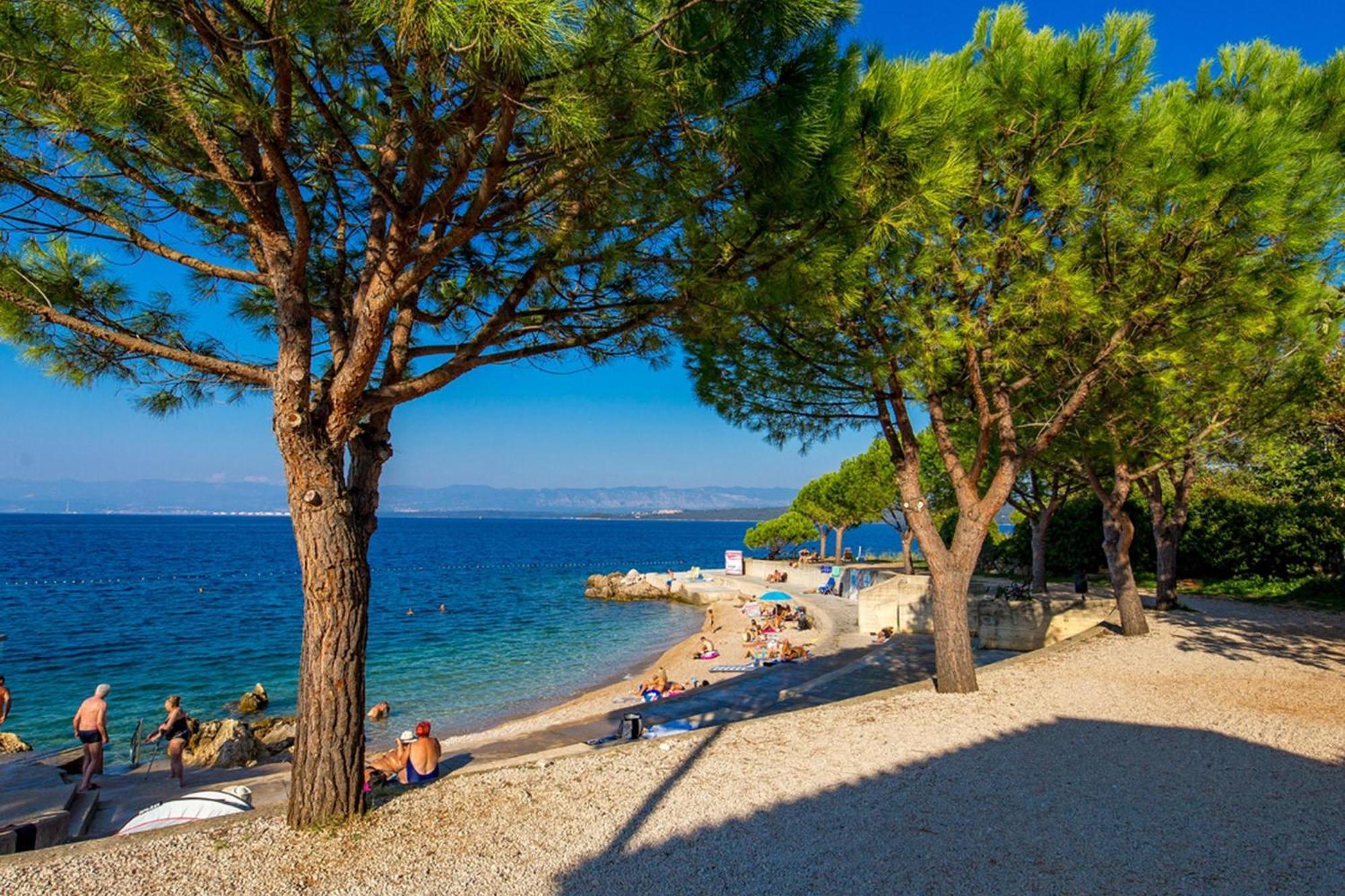 Apartments Brankica Island - Happy Rentals Vantacici Kültér fotó