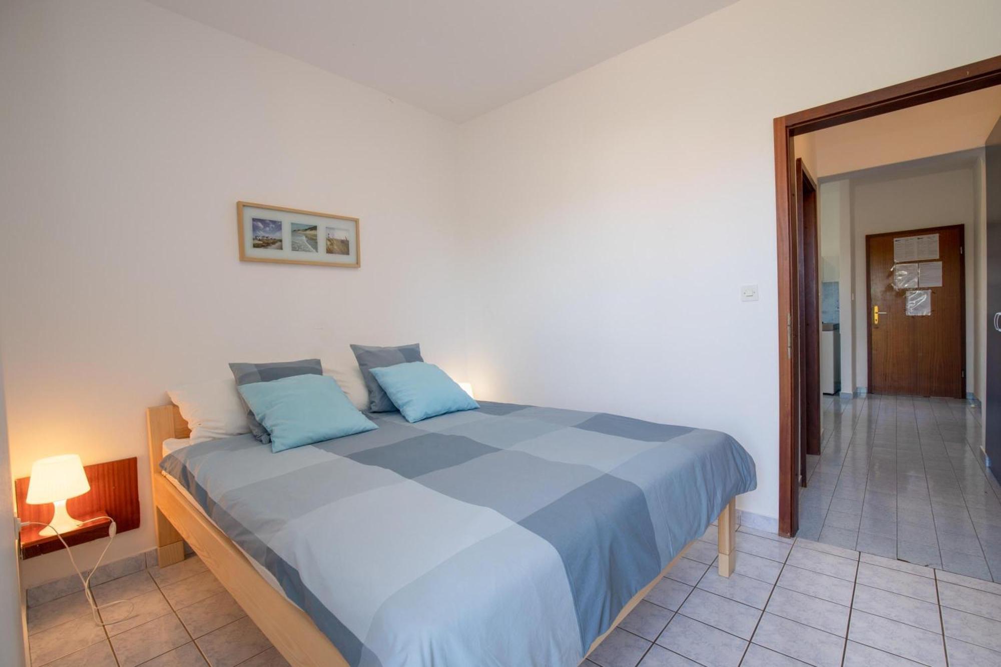 Apartments Brankica Island - Happy Rentals Vantacici Kültér fotó